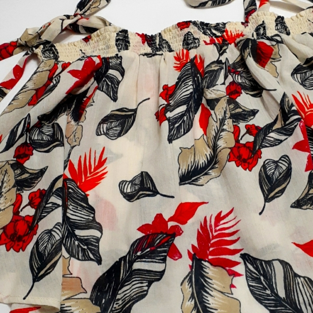 Crop floral print top